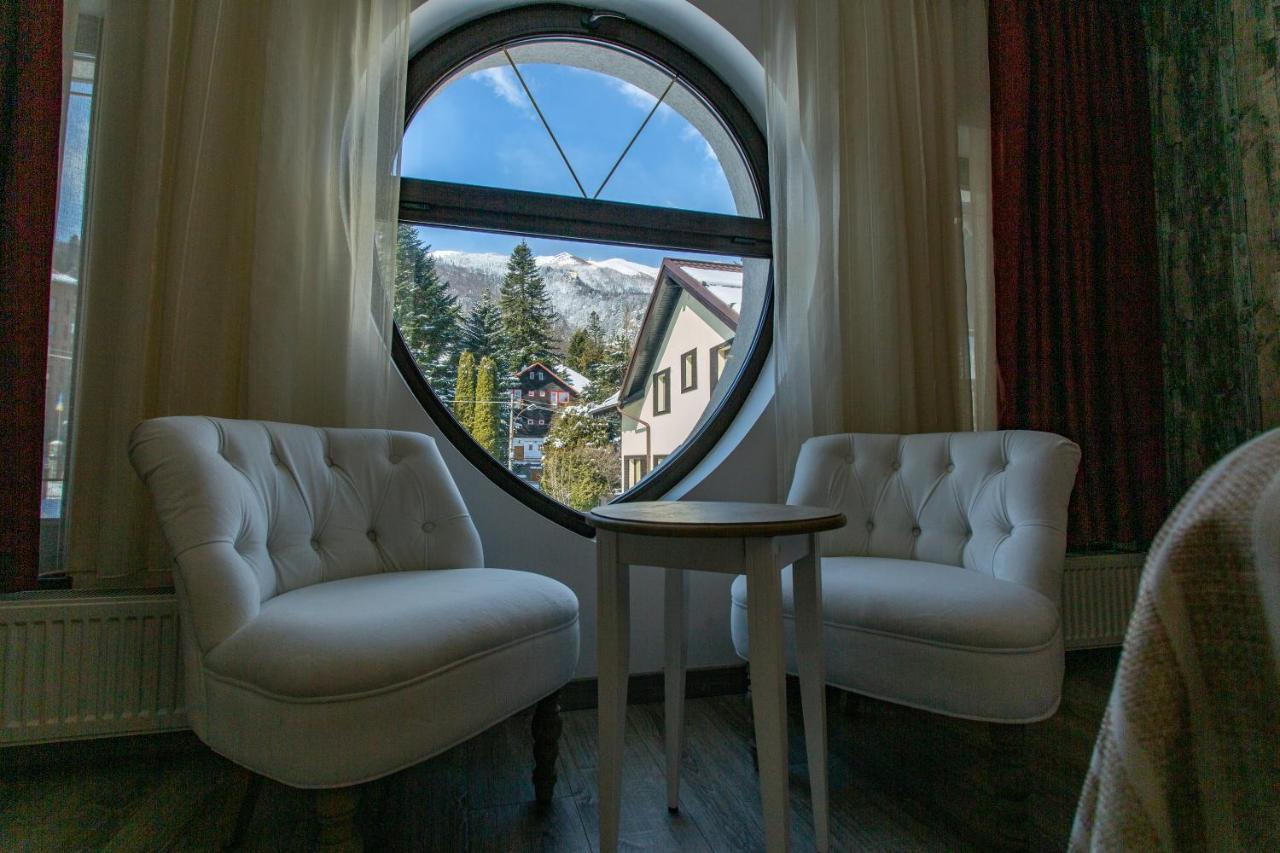 Pensiunea Carmen'S Mansion B Sinaia Luaran gambar